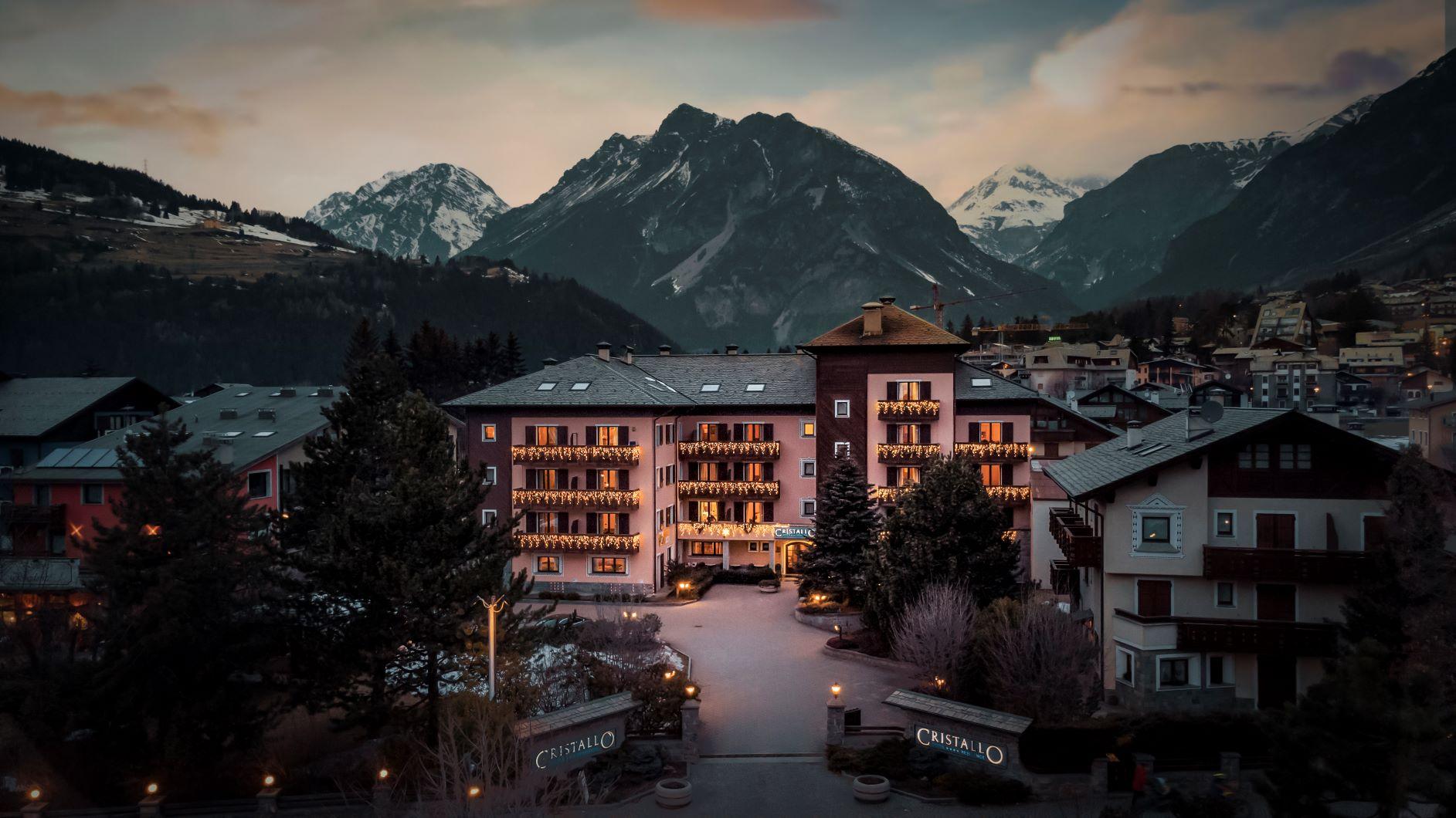 Hotel Cristallo Bormio Exterior photo