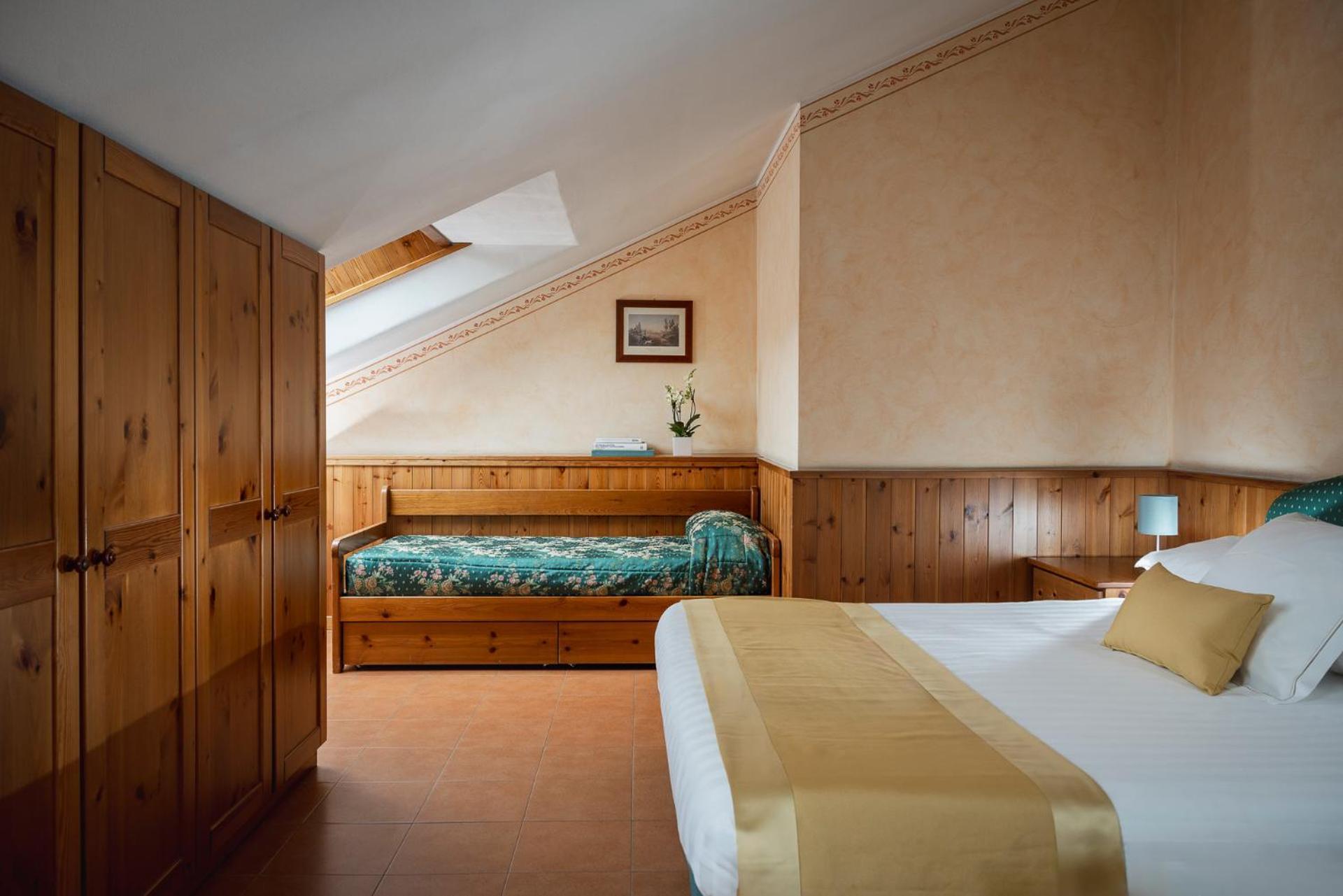 Hotel Cristallo Bormio Exterior photo