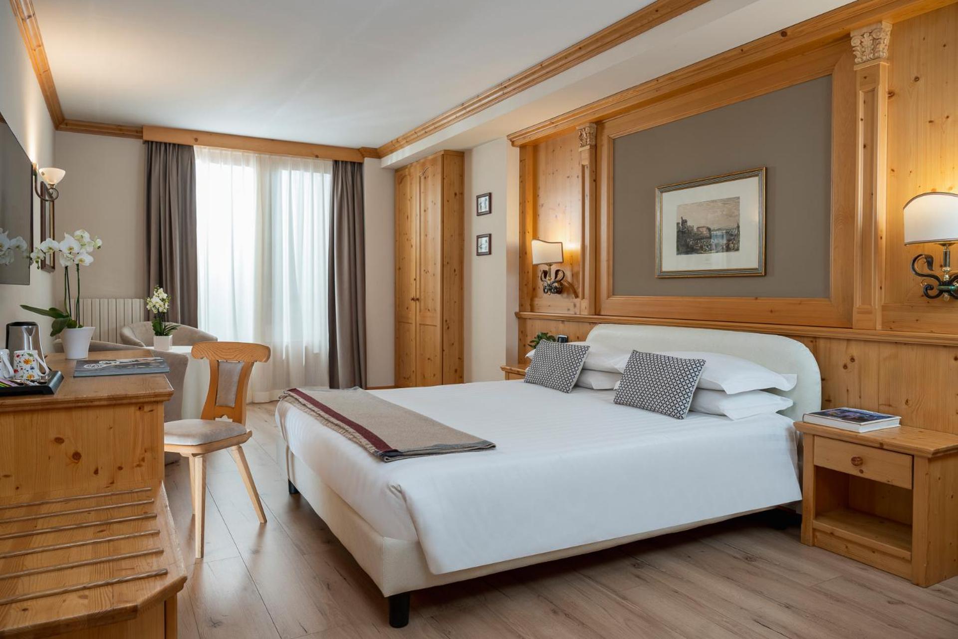 Hotel Cristallo Bormio Exterior photo